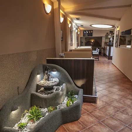 폰타나 피자리아 - 3*