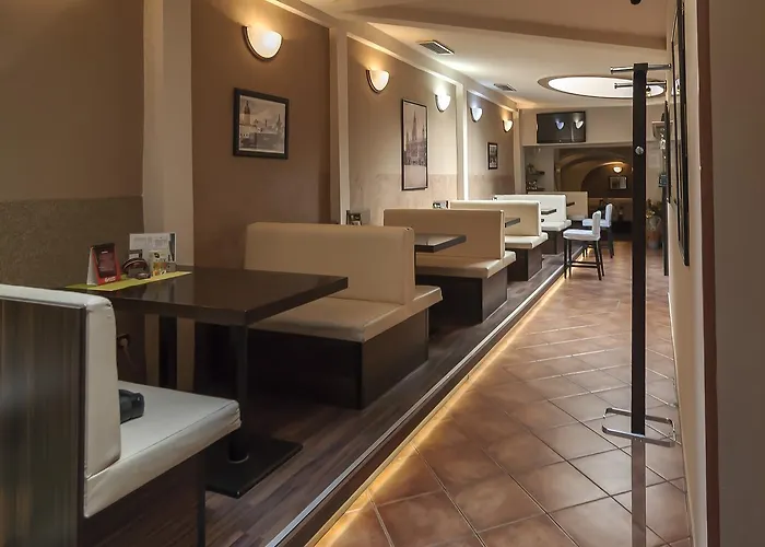 Fontana Pizzeria - 3* צ'סקה בודיוביצה